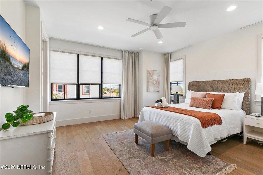 Furnished interior view inside a new home in , Jacksonville Beach (Image 32).