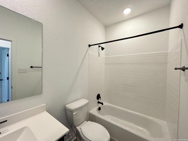 Furnished interior view inside a new home in Saddlebrook Ranch, Schertz (Image 9). Furnished interior view inside a new home in Saddlebrook Ranch, Schertz (Image 9).