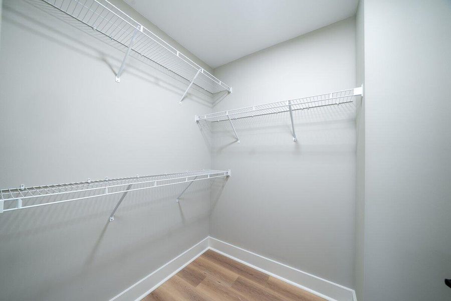 Spacious, unfurnished interior of a new home in , Summerville (Image 18).