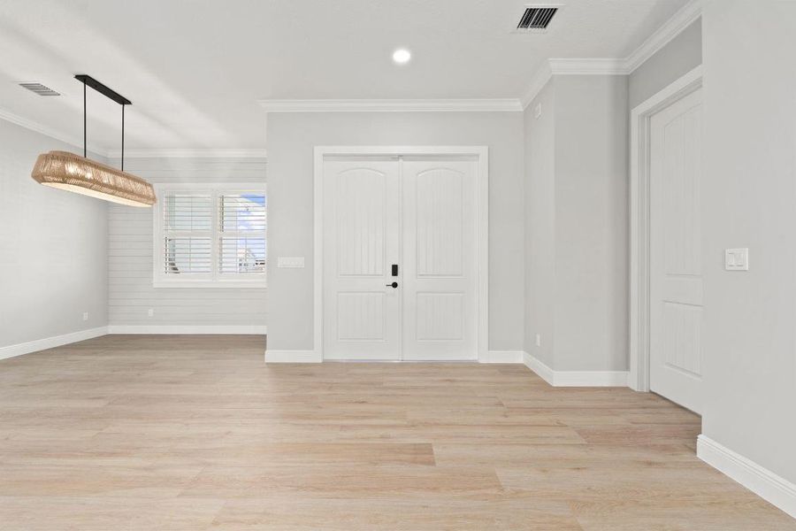 6-web-or-mls-DSC02916 6-web-or-mls-DSC02916