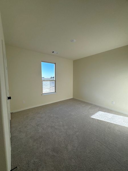 Spacious, unfurnished interior of a new home in Terra Escalante, Blue Ridge (Image 15).