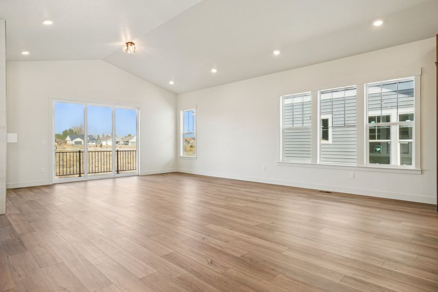 Spacious, unfurnished interior of a new home in Villa Collection, Fort Collins (Image 15).