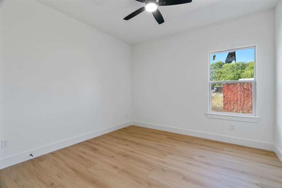 Spacious, unfurnished interior of a new home in , White Settlement (Image 26).