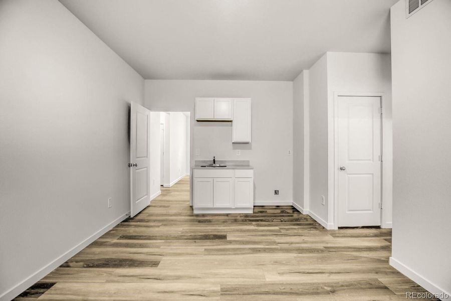 Spacious, unfurnished interior of a new home in Ledge Rock, Johnstown (Image 13). Spacious, unfurnished interior of a new home in Ledge Rock, Johnstown (Image 13).