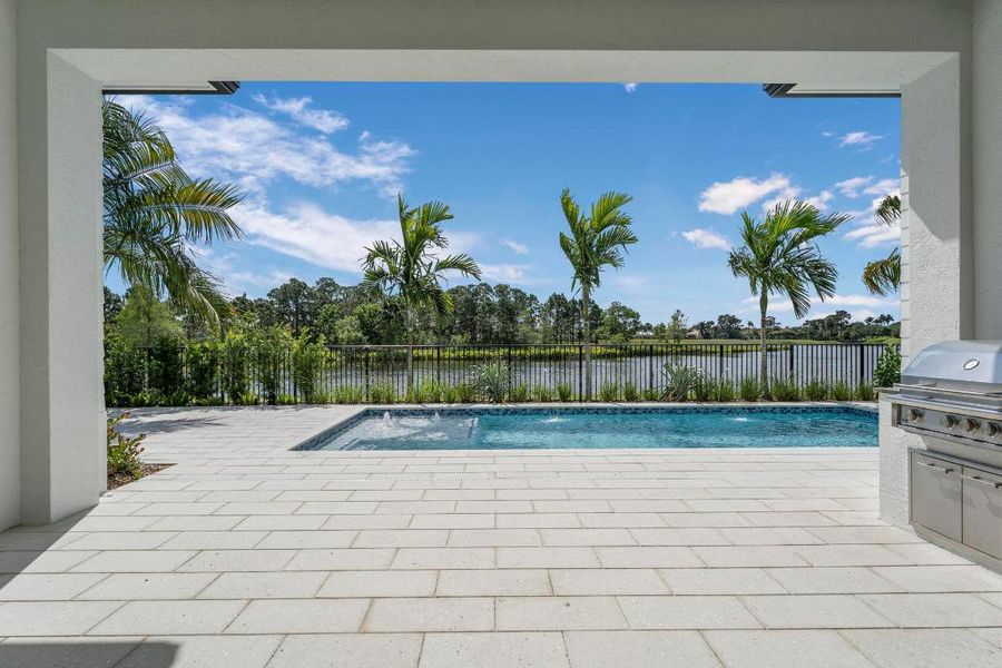 Patio/Pool/Summer Kitchen