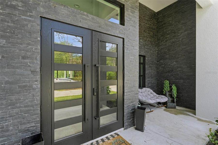 Exterior details and patio area of a home in , North Port (Image 26).