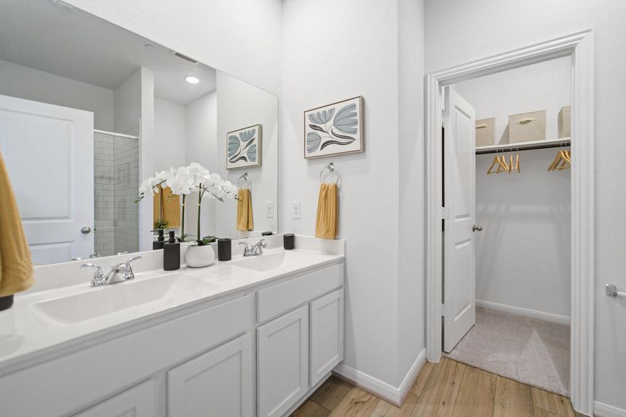 Furnished interior view inside a new home in Municipal Drive Townhomes, Leander (Image 7). Furnished interior view inside a new home in Municipal Drive Townhomes, Leander (Image 7).