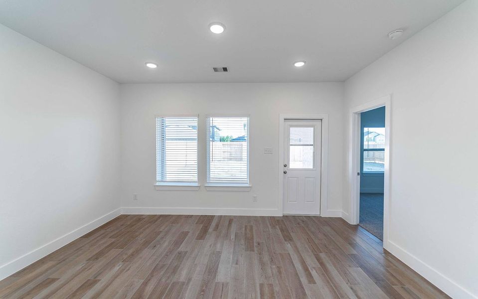 Spacious, unfurnished interior of a new home in River Ranch Meadows, Dayton (Image 14). Spacious, unfurnished interior of a new home in River Ranch Meadows, Dayton (Image 14).