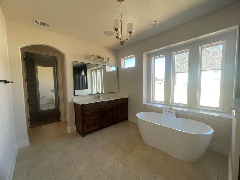 Furnished interior view inside a new home in , Midlothian (Image 13).
