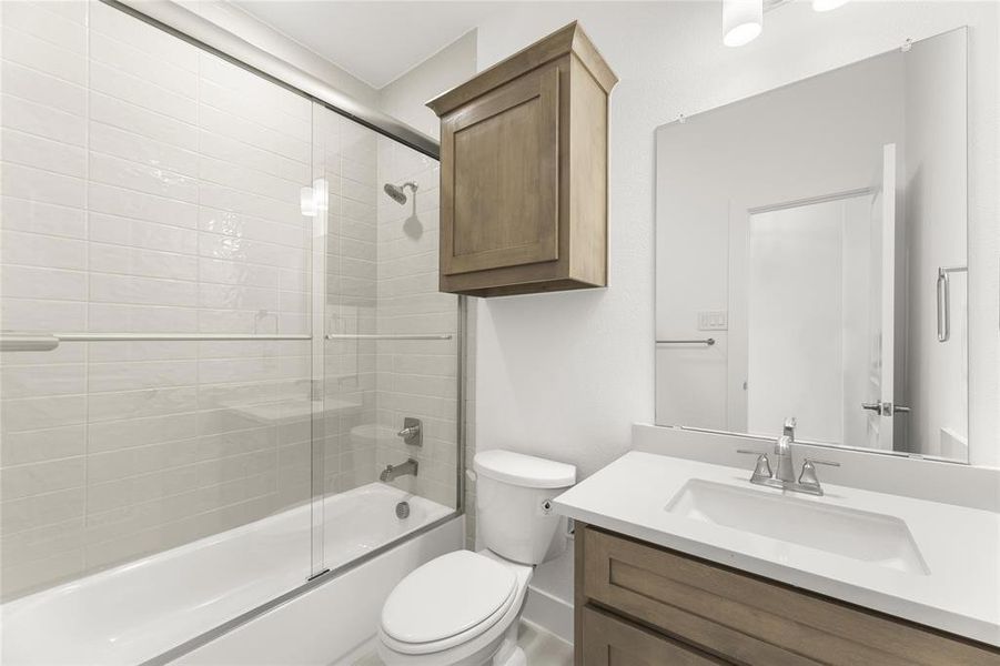 1929 Valencia  2ND Bath