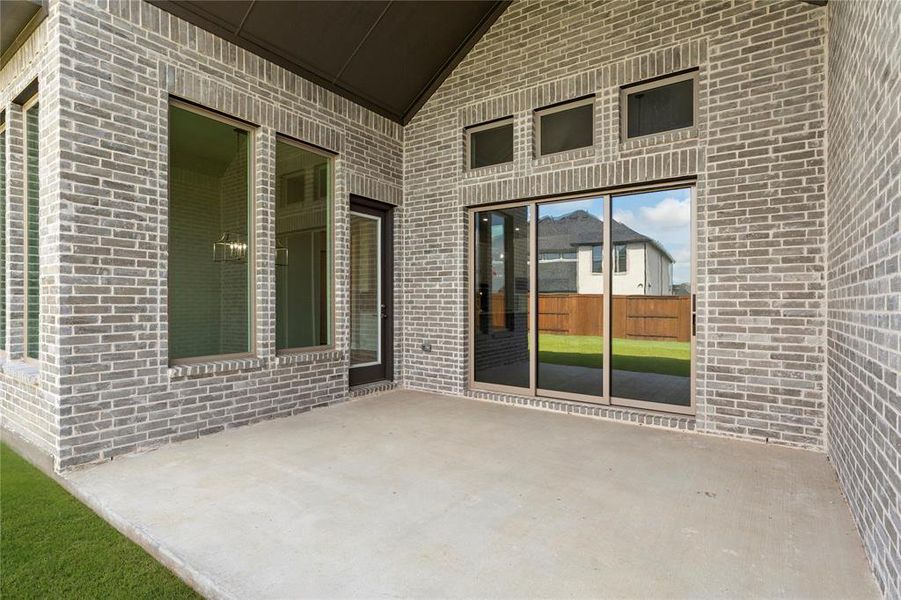 Front exterior of a new home in Legacy Gardens - 86', Prosper, TX, highlighting curb appeal (Image 20). Front exterior of a new home in Legacy Gardens - 86', Prosper, TX, highlighting curb appeal (Image 20).