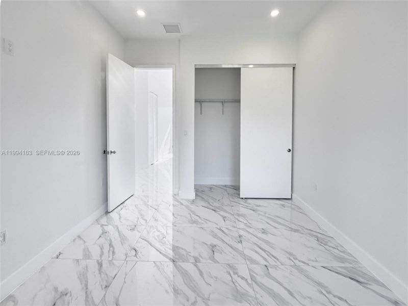 Spacious, unfurnished interior of a new home in , Port St. Lucie (Image 45).