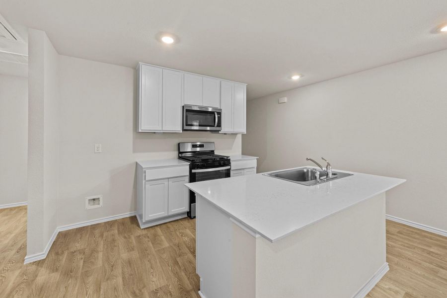 Furnished interior view inside a new home in Sunset Oaks, Maxwell (Image 7).