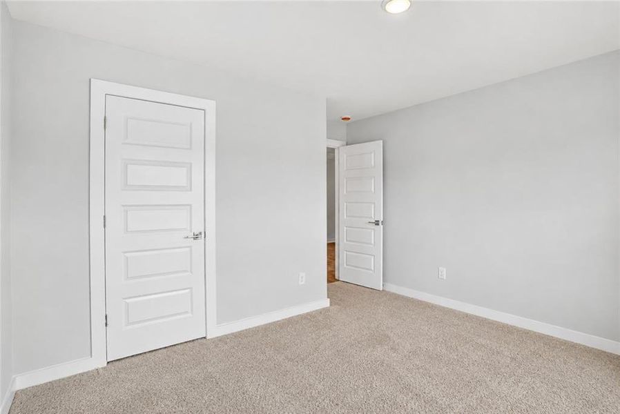 Spacious, unfurnished interior of a new home in , Villa Rica (Image 25).