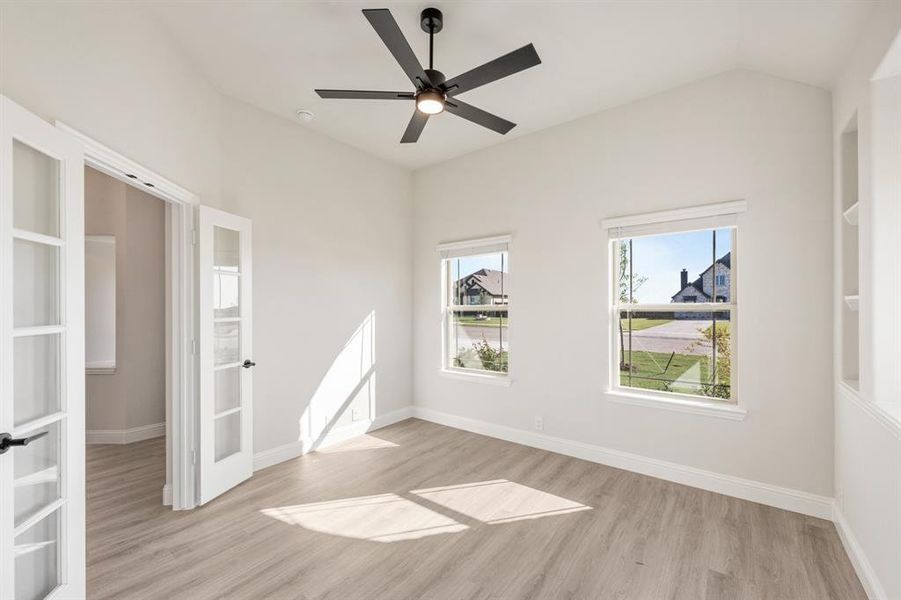 Spacious, unfurnished interior of a new home in Coyote Crossing, Godley (Image 34). Spacious, unfurnished interior of a new home in Coyote Crossing, Godley (Image 34).
