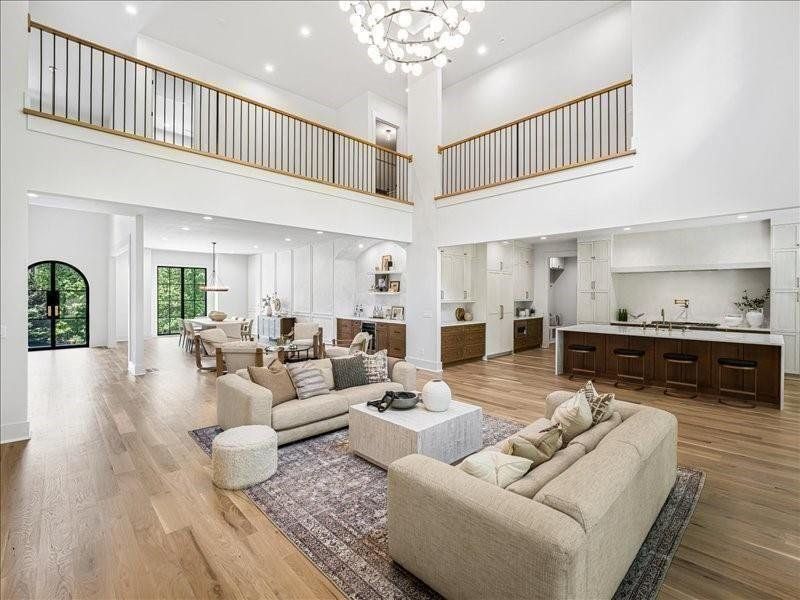 Furnished interior view inside a new home in , Alpharetta (Image 74).
