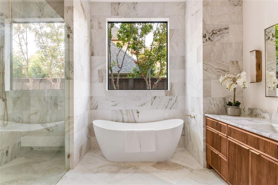 Furnished interior view inside a new home in , Dallas (Image 7).