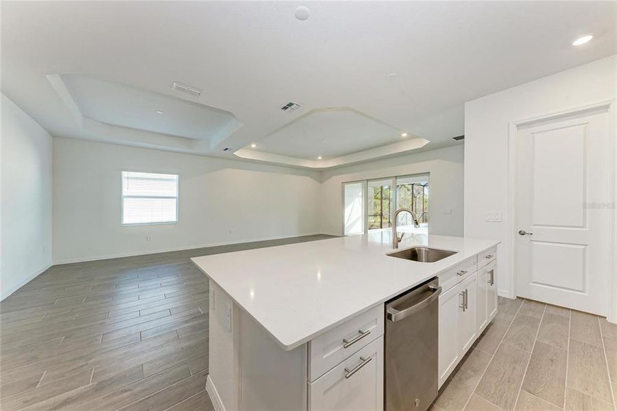 Image 46 of a home in Wellen Park Golf & Country Club: Executive Homes.