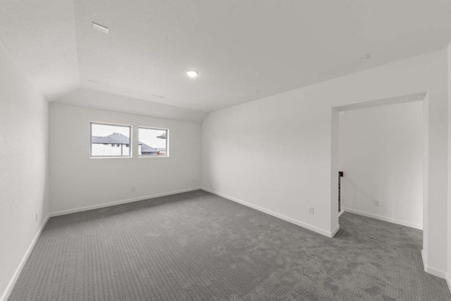Spacious, unfurnished interior of a new home in Sutton Fields, Celina (Image 19).