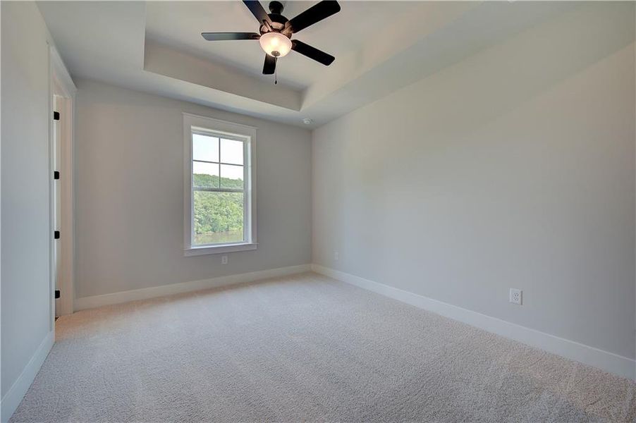 Spacious, unfurnished interior of a new home in Barrett Pointe, Kennesaw (Image 26).