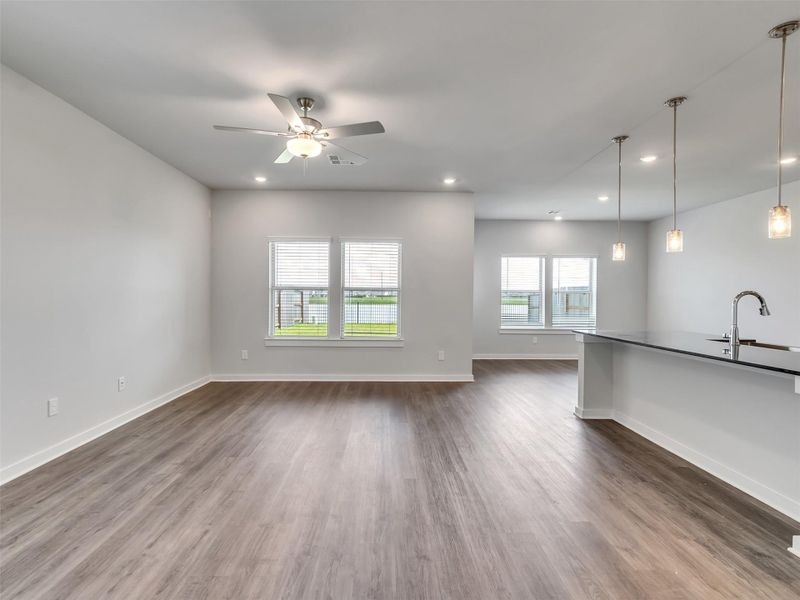 Spacious, unfurnished interior of a new home in Glendale Lakes, Arcola (Image 22).