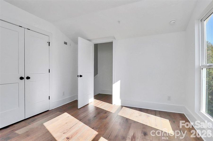Spacious, unfurnished interior of a new home in , Charlotte (Image 23).