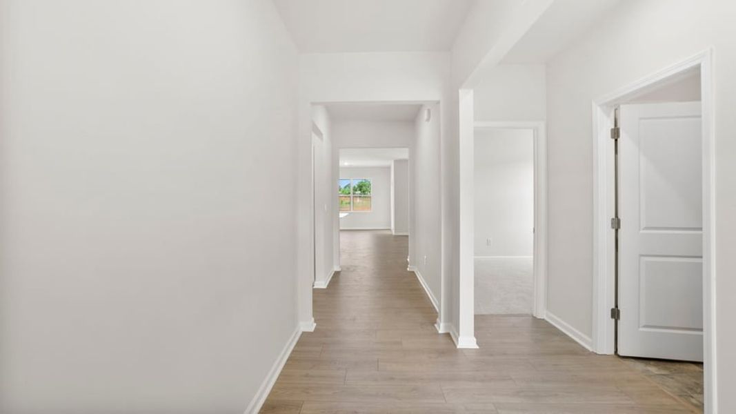 Spacious, unfurnished interior of a new home in Foxbank, Gray Court (Image 15).