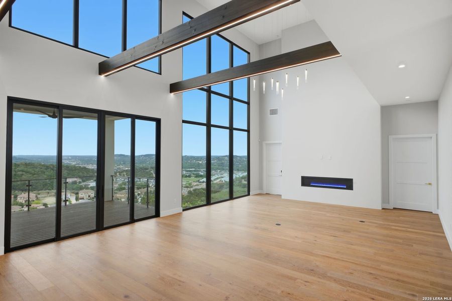 Spacious, unfurnished interior of a new home in , San Antonio (Image 37). Spacious, unfurnished interior of a new home in , San Antonio (Image 37).