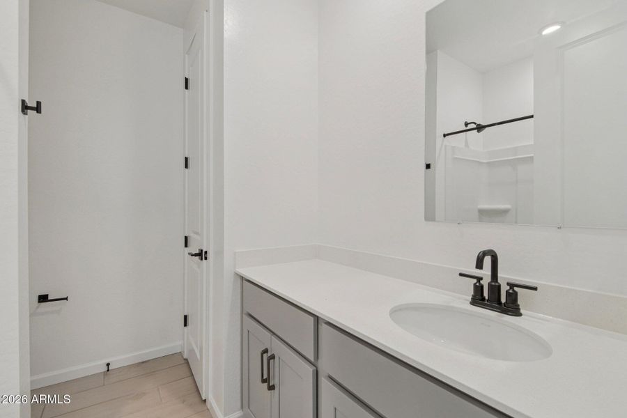 15-web-or-mls-W Bajada Rd-S2802-015