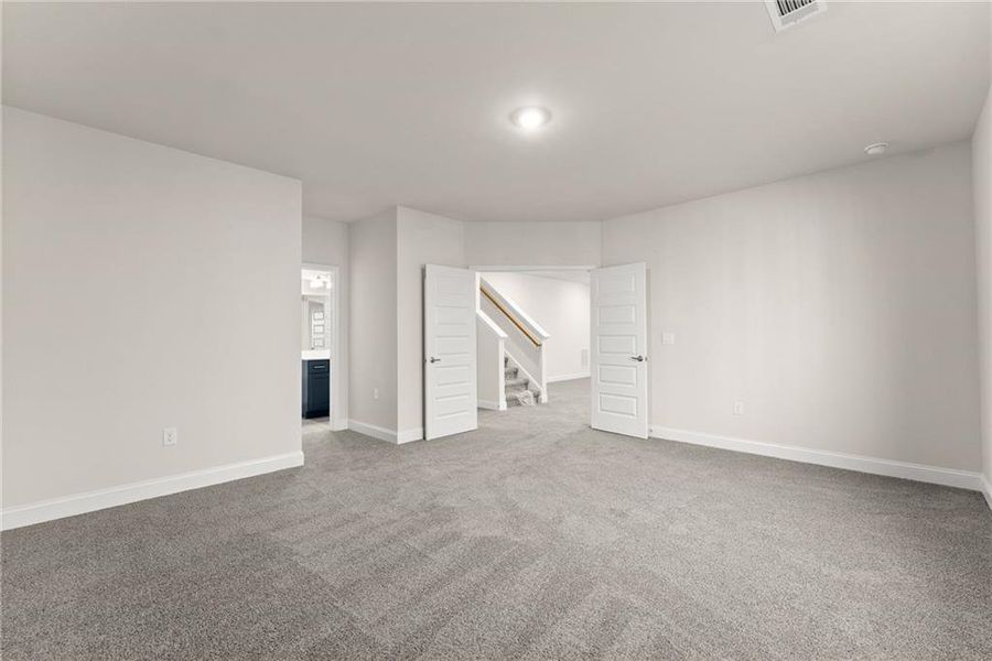 Spacious, unfurnished interior of a new home in Habersham Meadows, Demorest (Image 27).