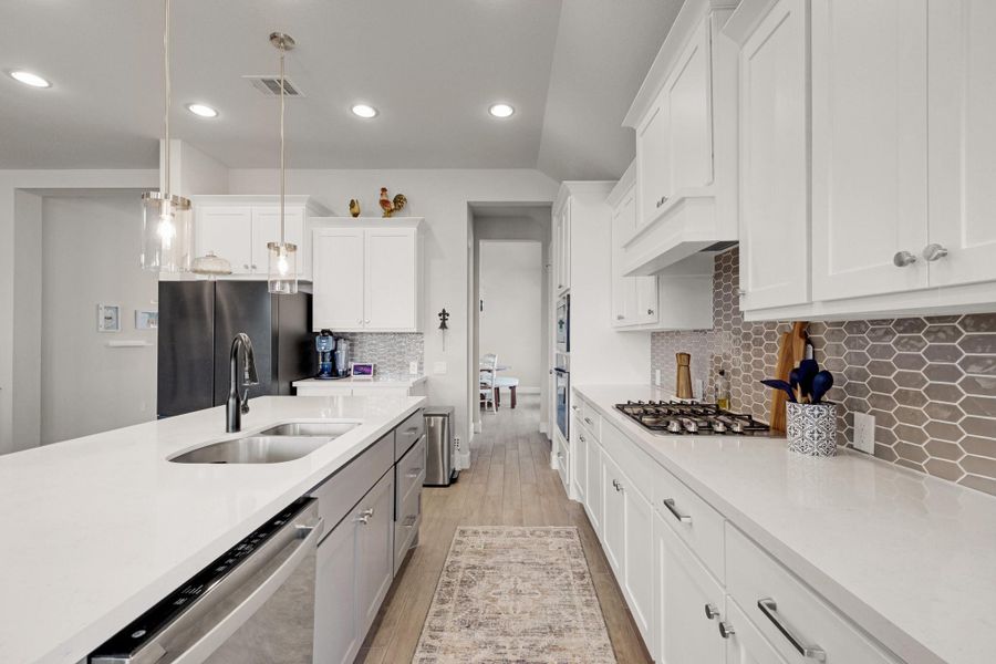 Furnished interior view inside a new home in Meridiana 55', Manvel (Image 22). Furnished interior view inside a new home in Meridiana 55', Manvel (Image 22).