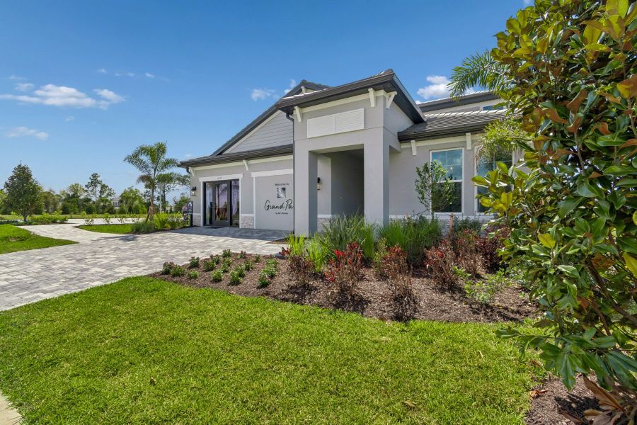 Front exterior Front exterior