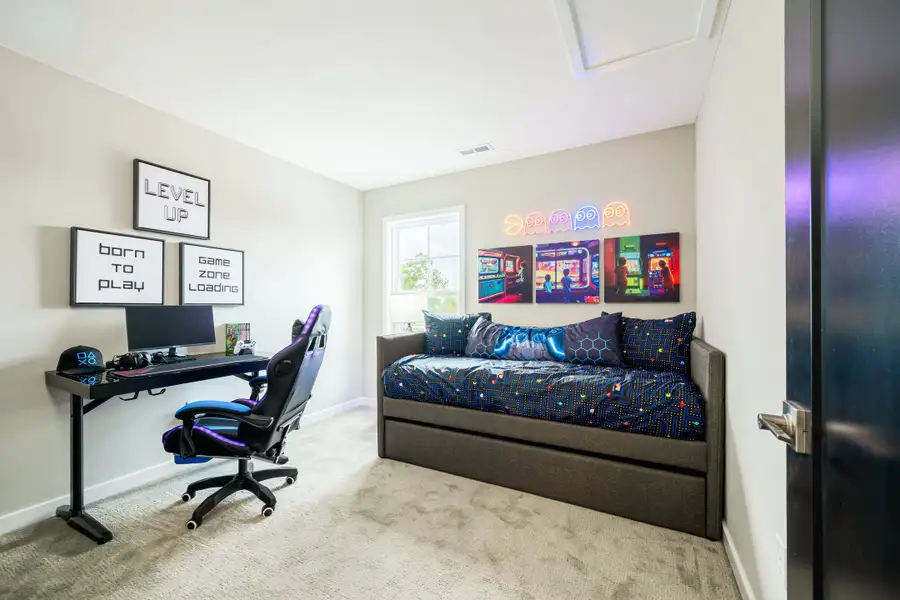Representative furnished interior of a home built from the Olive by Fischer Homes in Leeland Farms, Fuquay Varina (Image 24).