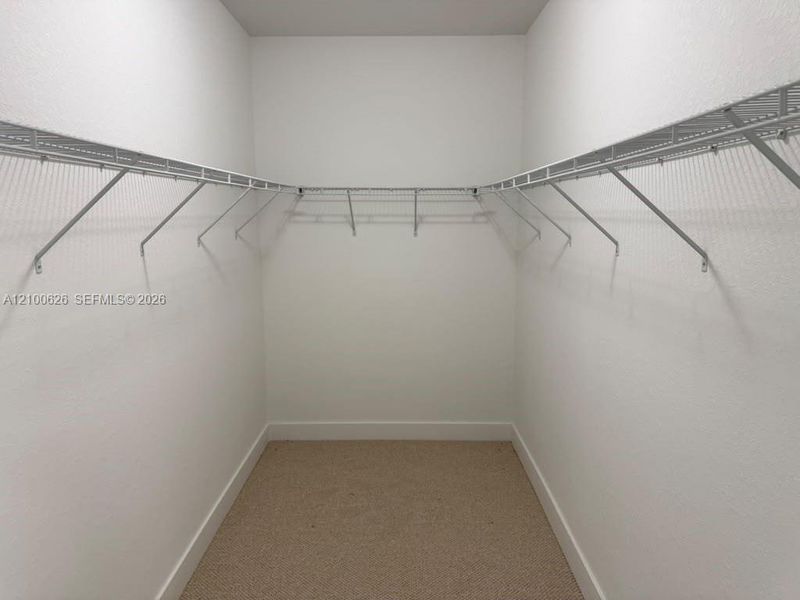 Spacious, unfurnished interior of a new home in , Homestead (Image 11).