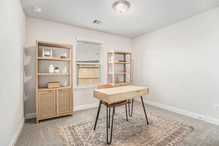 *STOCK PHOTO - COLORS & FEATURES MAY VARY