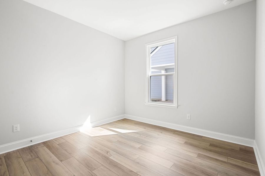 Spacious, unfurnished interior of a new home in Sun City Hilton Head, Bluffton (Image 21).