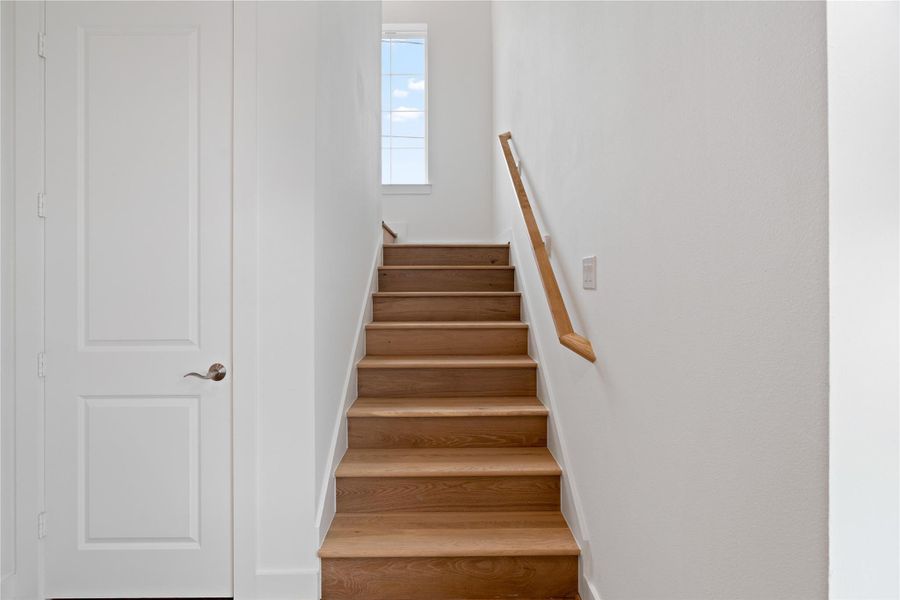 Spacious, unfurnished interior of a new home in , Houston (Image 21).