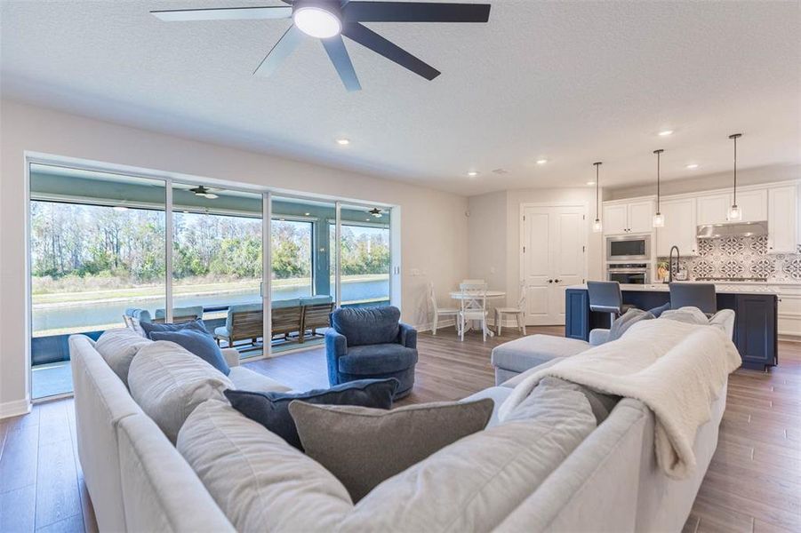Furnished interior view inside a new home in , Land O' Lakes (Image 21).