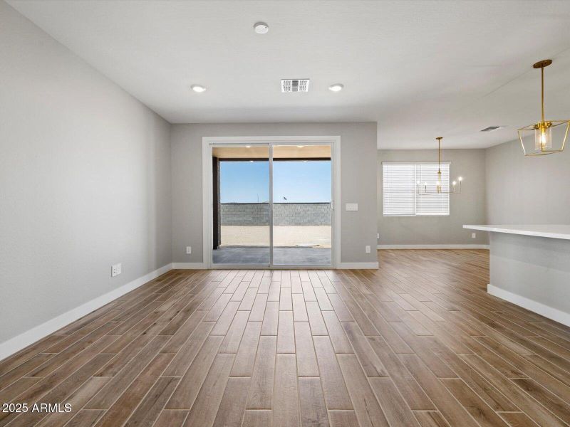 08-IMG_0177 08-IMG_0177