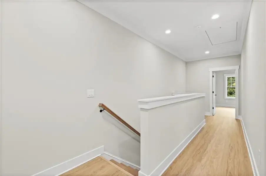 Spacious, unfurnished interior of a new home in , Kennesaw (Image 33). Spacious, unfurnished interior of a new home in , Kennesaw (Image 33).