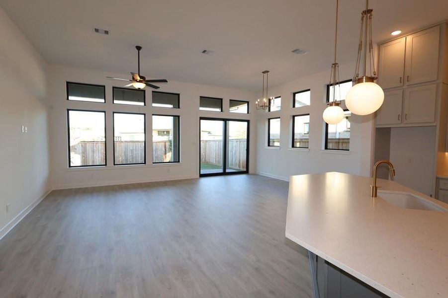 Spacious, unfurnished interior of a new home in Kresston, Magnolia (Image 21). Spacious, unfurnished interior of a new home in Kresston, Magnolia (Image 21).