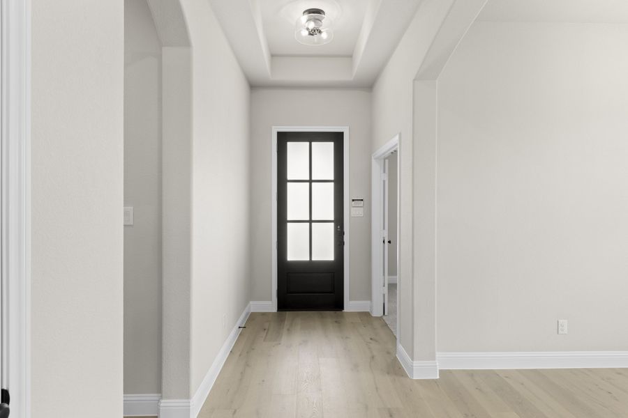 Spacious, unfurnished interior of a new home in Lovers Landing, Forney (Image 14).