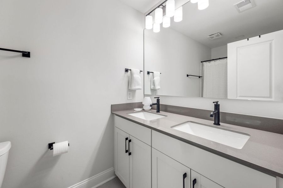 Furnished interior view inside a new home in Twin Lakes, Johns Island (Image 24).