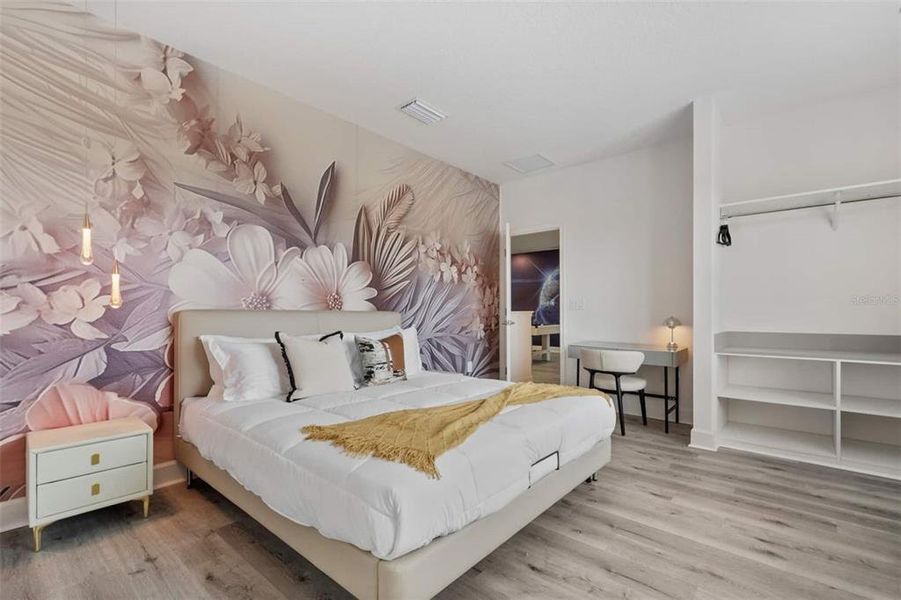 Furnished interior view inside a new home in , Kissimmee (Image 6).
