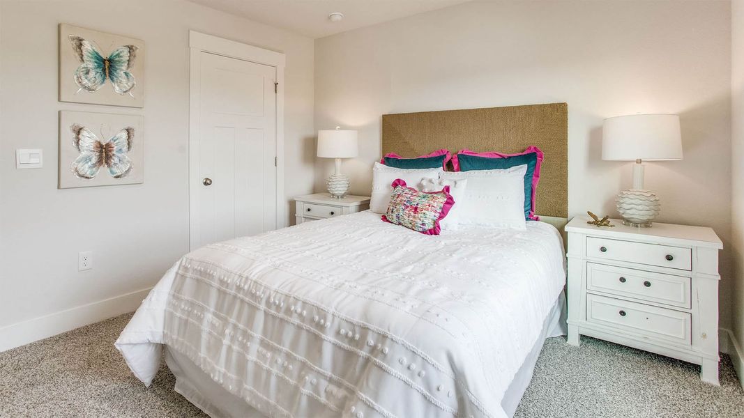 Furnished interior view inside a new home in Hodges Bayou Plantation, Panama City (Image 33).