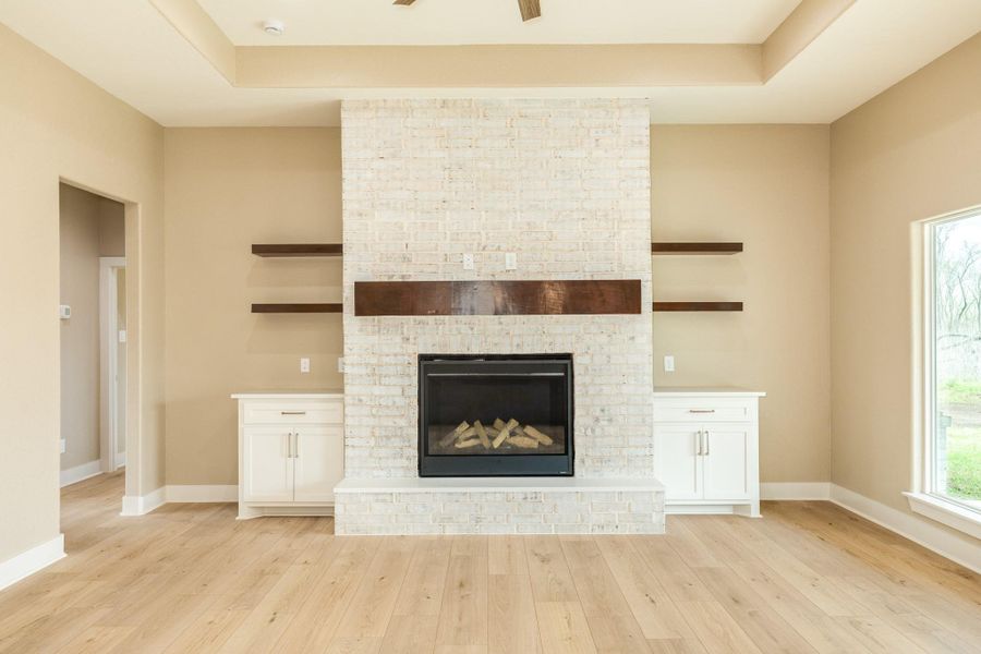 Furnished interior view inside a new home in , Richwood (Image 16).
