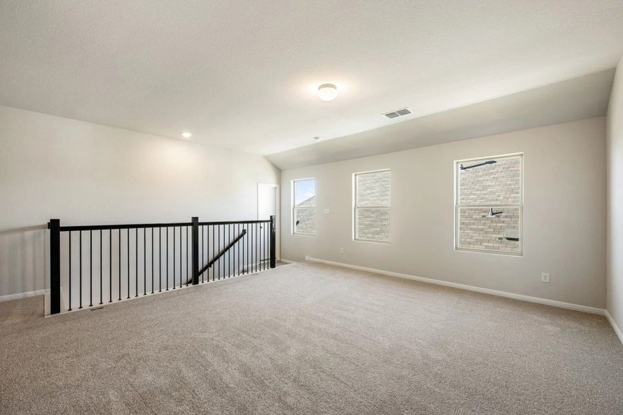 Spacious, unfurnished interior of a new home in Willow Springs, Buda (Image 45).