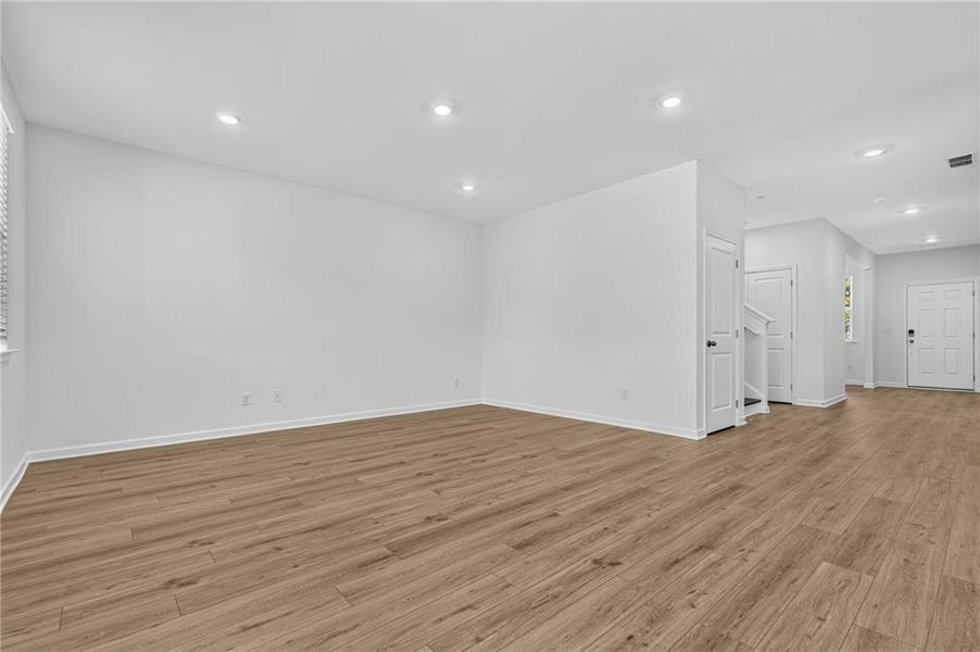 Spacious, unfurnished interior of a new home in Apalachee Hills, Bethlehem (Image 17). Spacious, unfurnished interior of a new home in Apalachee Hills, Bethlehem (Image 17).