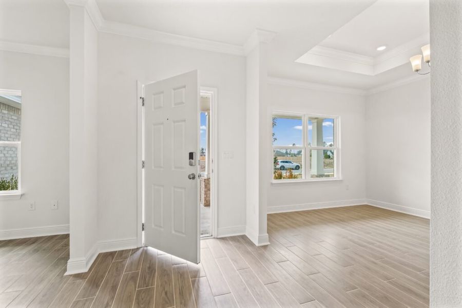 Spacious, unfurnished interior of a new home in Natureview, Freeport (Image 48).