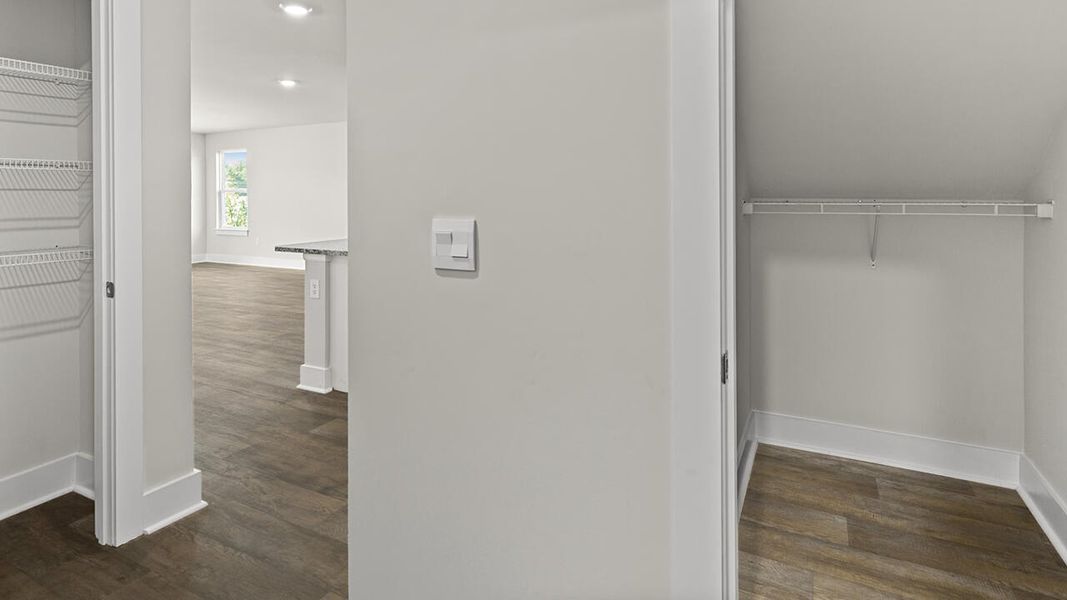 Spacious, unfurnished interior of a new home in Driftwood, Richlands (Image 16).